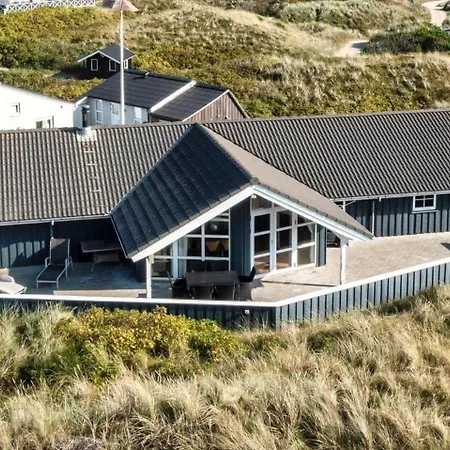 Ve318-vejers-strand-nordvej-45-a * Vejers Strand